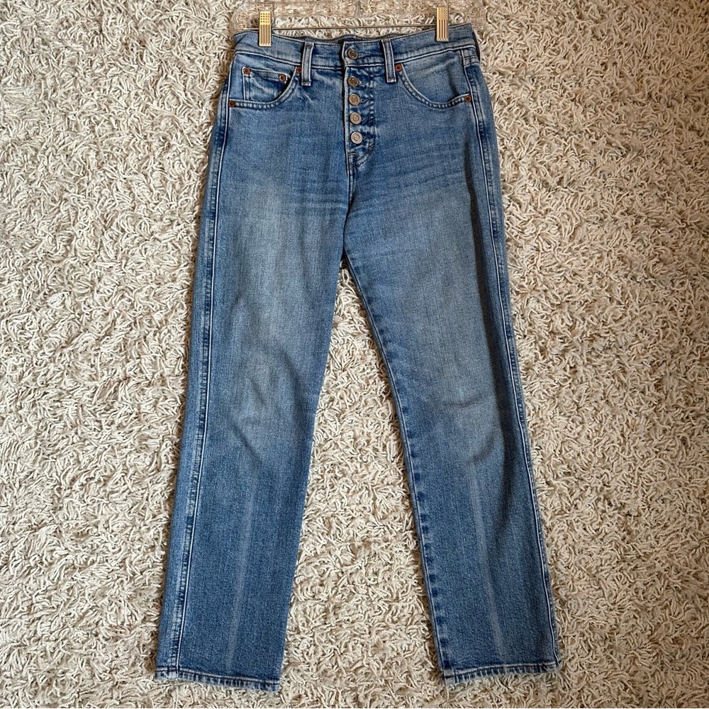 Lucky Brand Straight Leg Jean